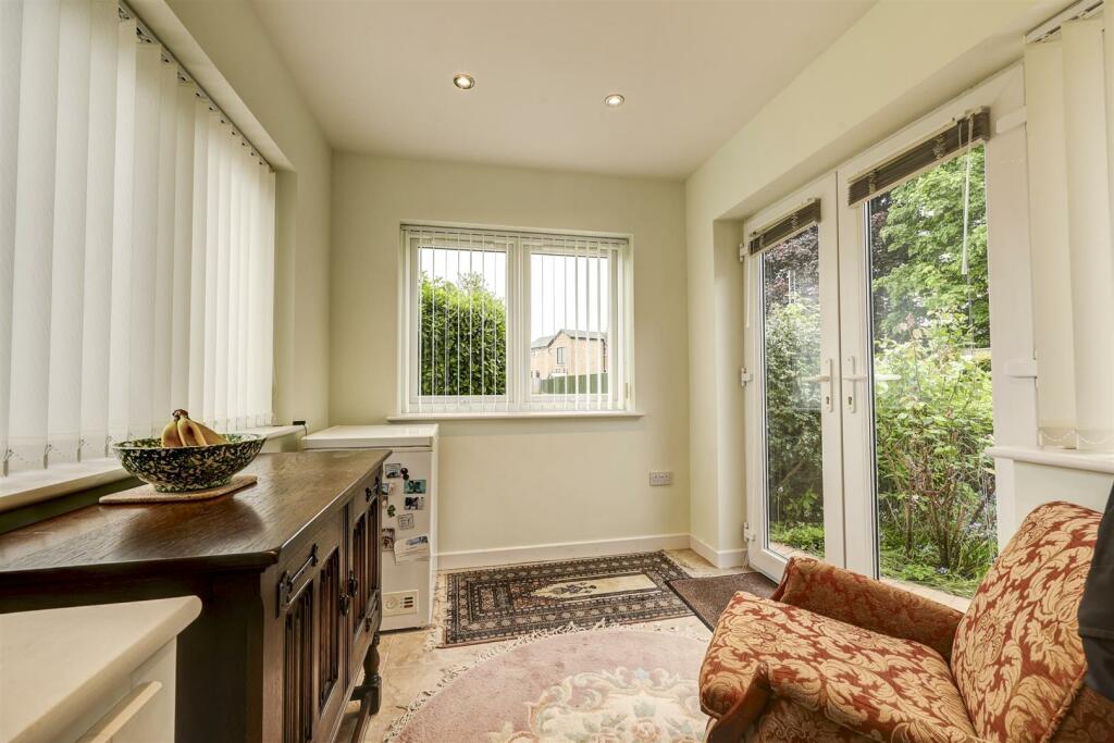 Porch/Utility/Sunroom