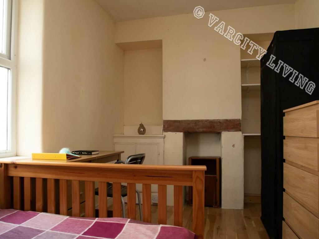 41HillStreet_Bedroom1_3.jpg