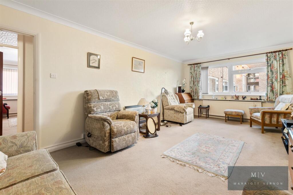 Hurstbourne Priors 7 MV-3.jpg