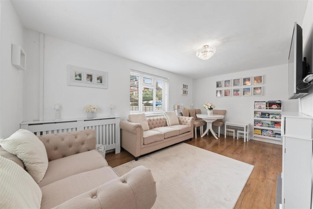 43 Greatness Lane-14.jpg