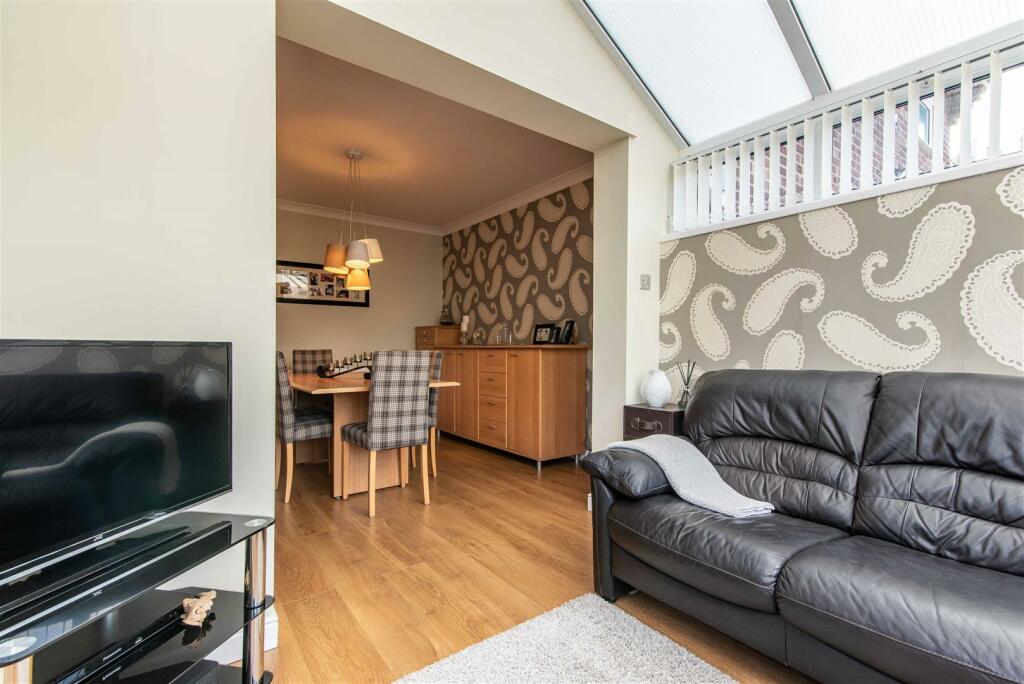 186 ruddingtonlane-low-20.jpg