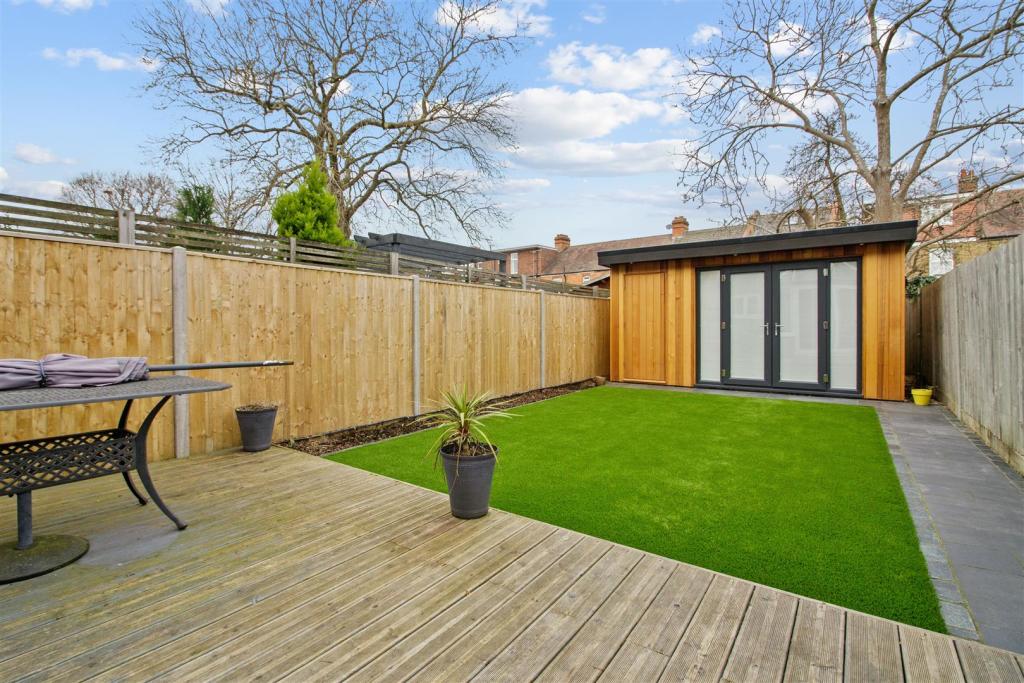 Garden & Home Office