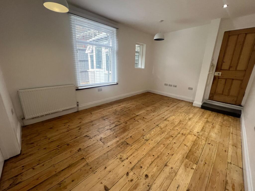 Wallwood Rd E11