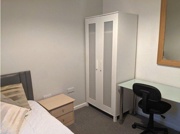 Room 4