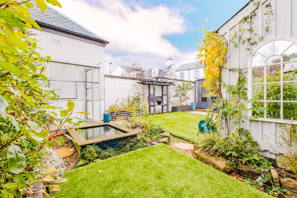 Garden 3