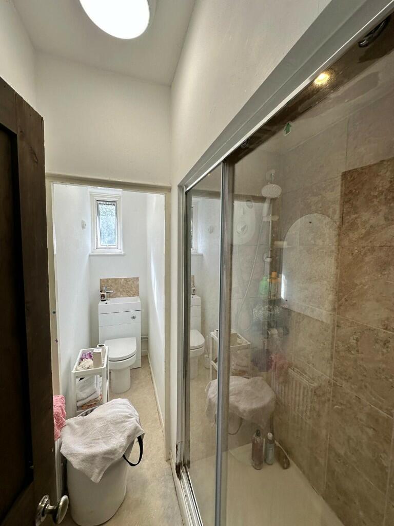 Bathroom 2