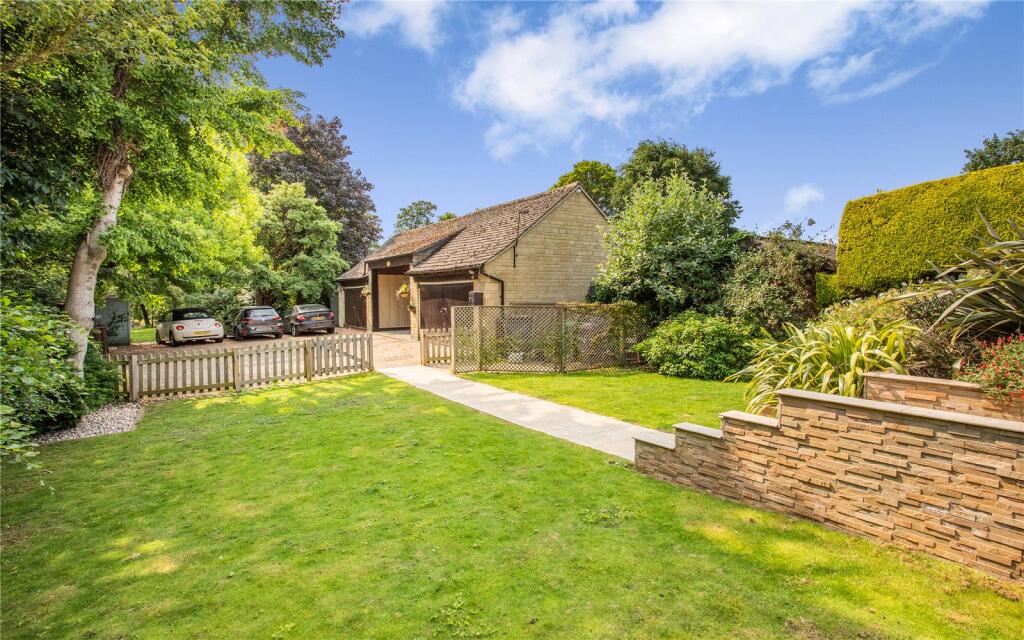 Lion Cottage