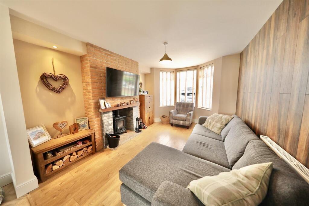 Image 13-08-2025 at 13.35 (5).jpg