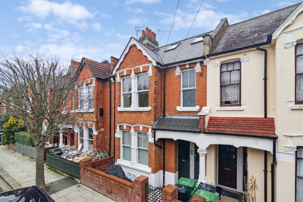 Collingbourne Road