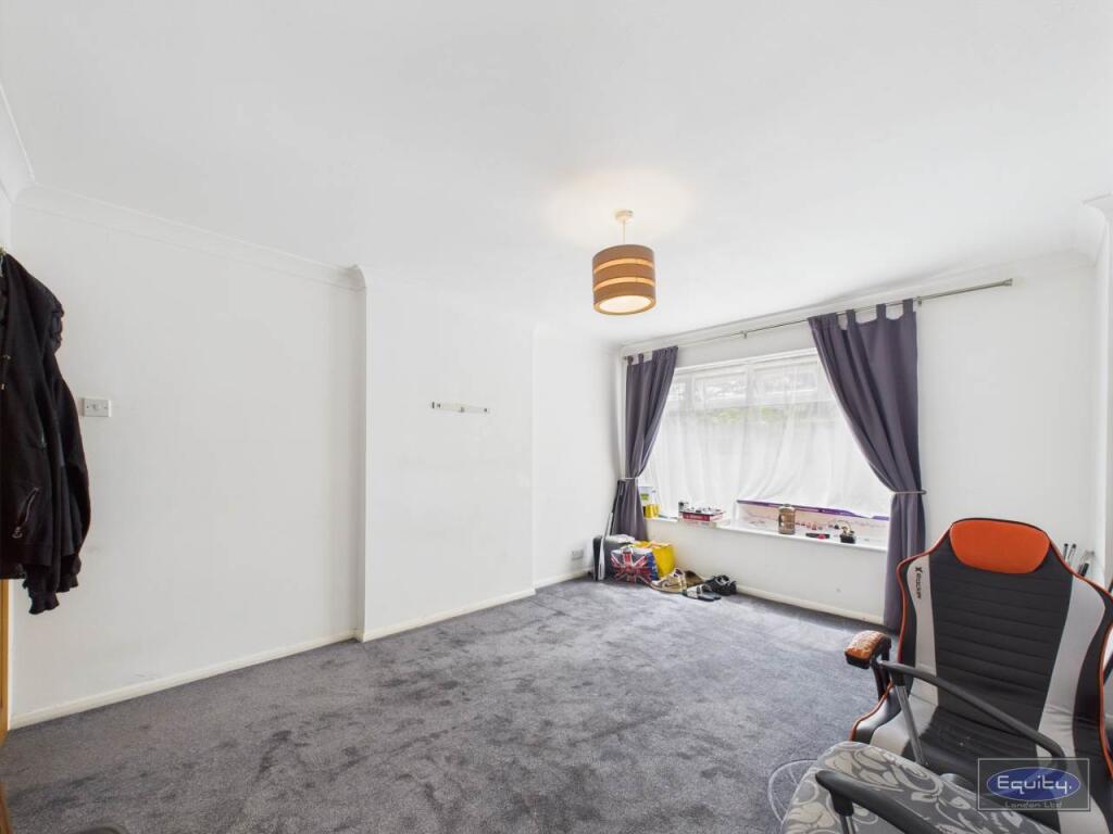 Bedroom One (2)