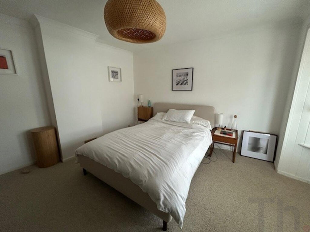 Bed 1