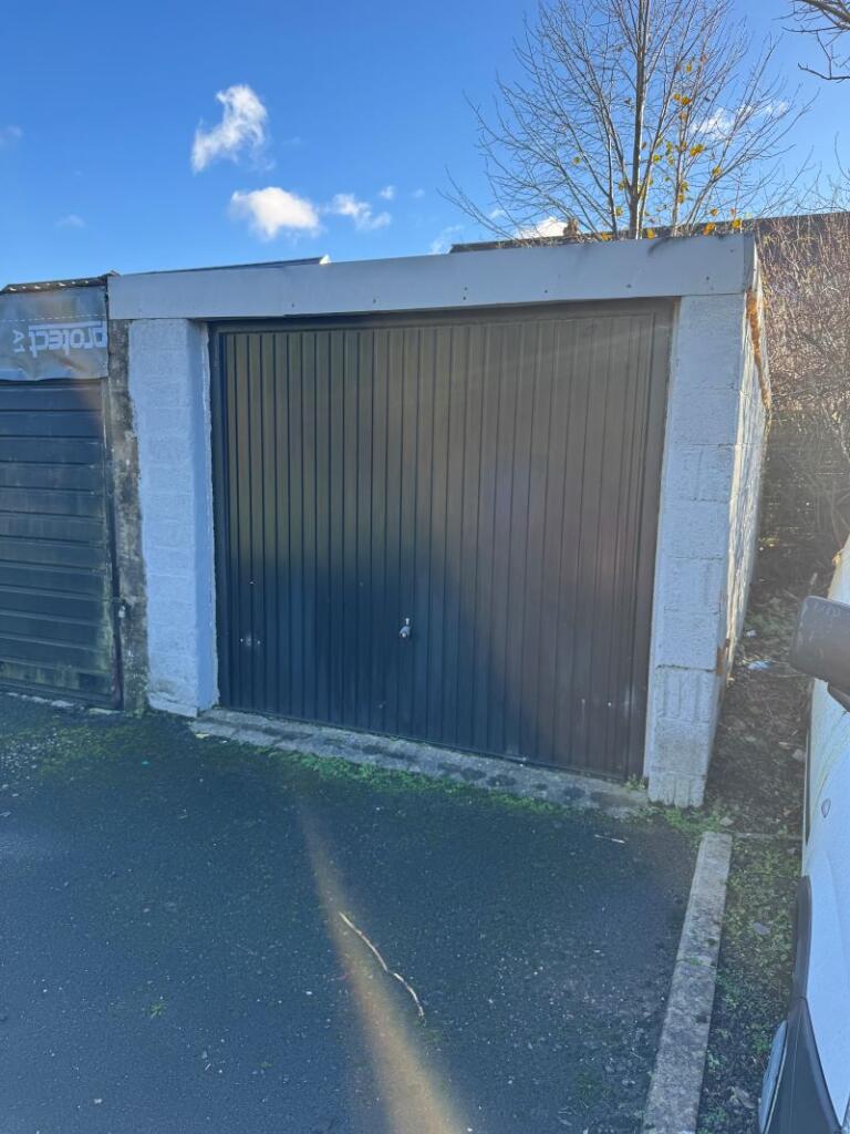 Garage at Chain Road, Glynneath, Neath, SA11 5HW