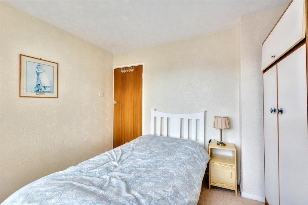 Bedroom 2_2.jpeg