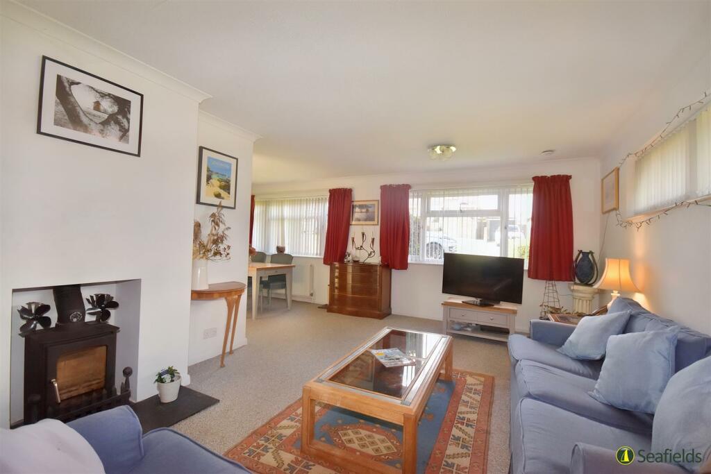 Sitting Room.jpg