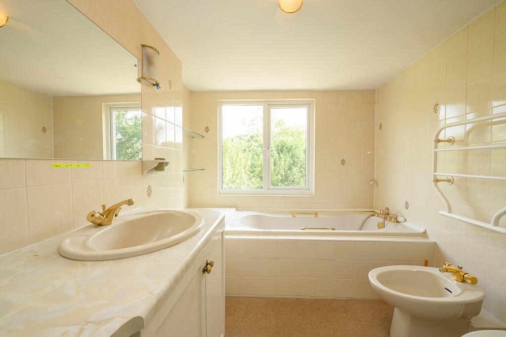 White Cottage-13