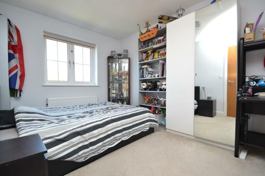 Bedroom Two b.JPG