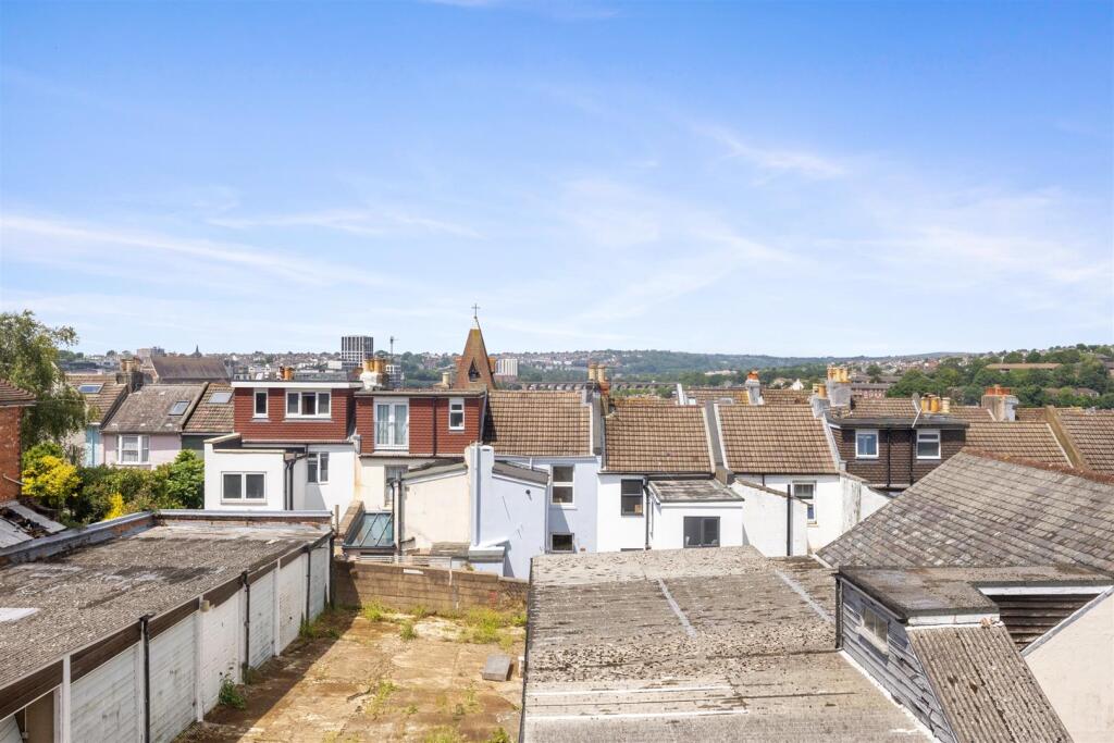 Ewart Street_23-005.jpg