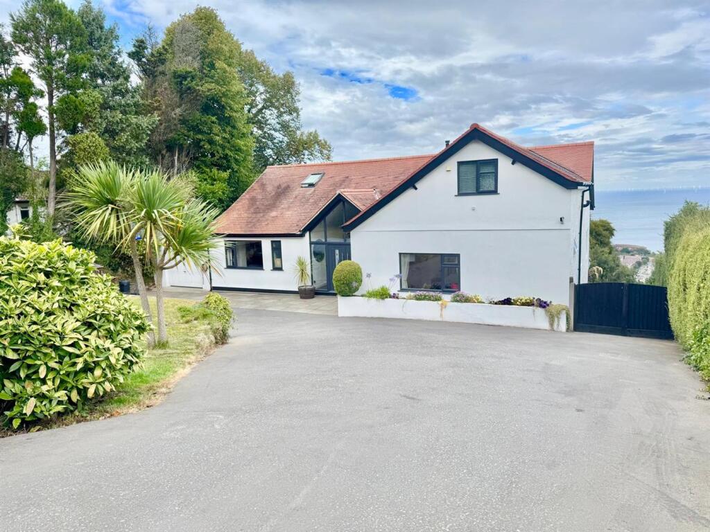 PHOTO-2025-09-05-10-47-50 (4).jpg