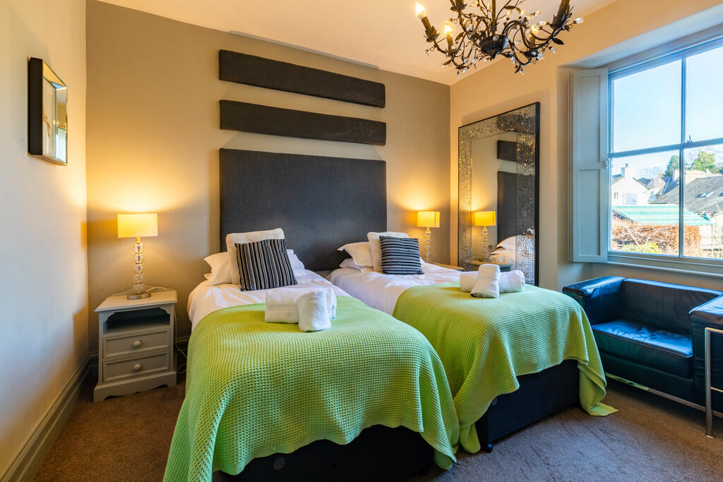 Bedroom 4- MacLar...