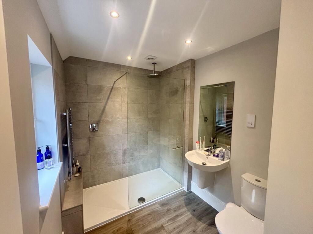 Bedroom 1 En Suite