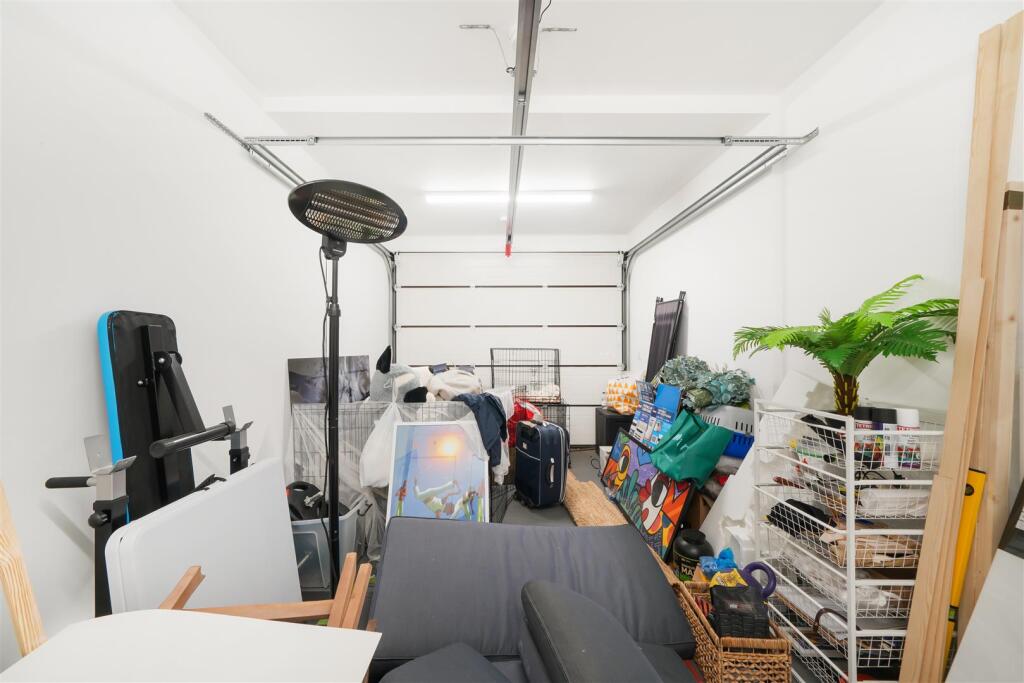 18 Maurice Browne Avenue - Vg1A7tFDQF52FCeVrnyc.jp