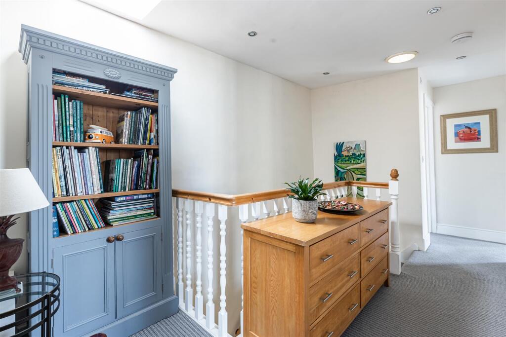 A26 - Abbey View, Cornworthy - 250523.jpg