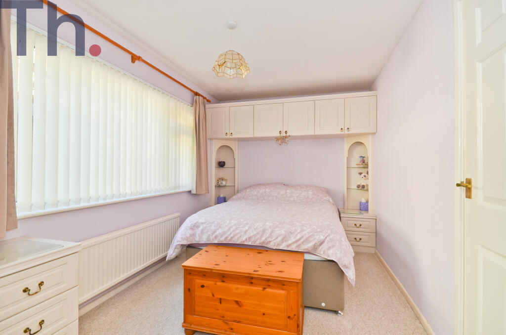 Bedroom 2.JPG