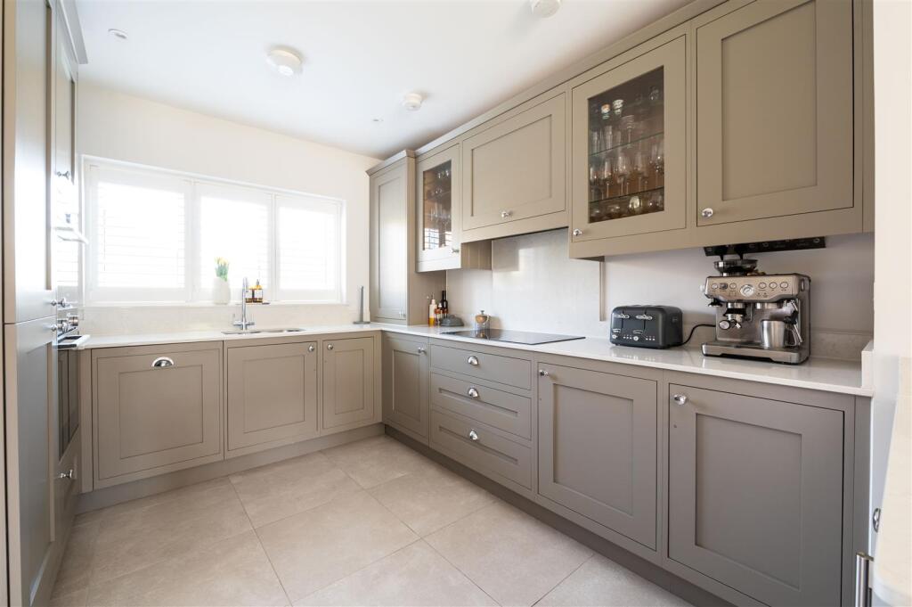 23 Saxon End, Pirton-06.jpg