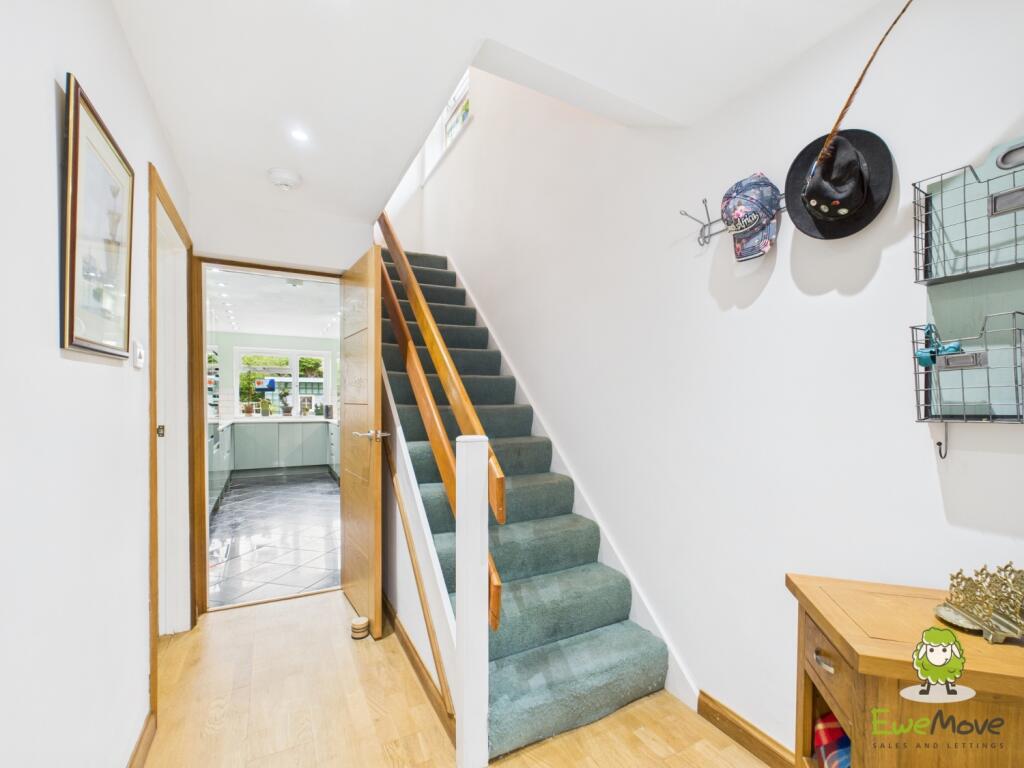 EweMove Estate Agents Basingstoke - Lavender Road 