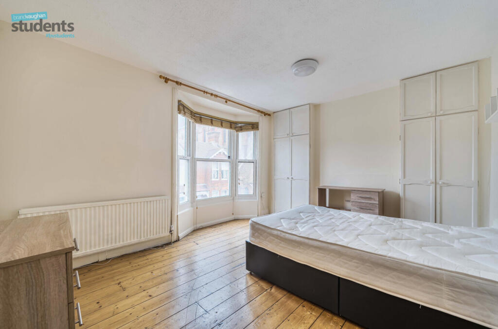 3b577207-38b2-480...