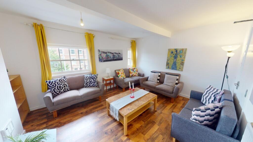 A bright and spacious modern living room with s...