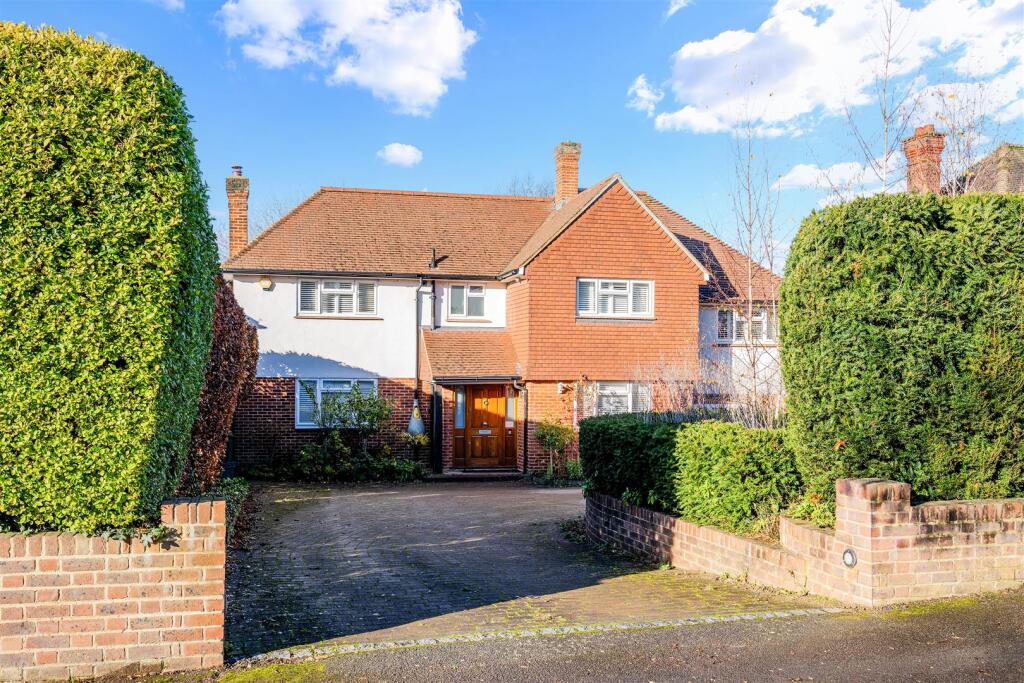 HEATH DRIVE, 20  (1).jpg