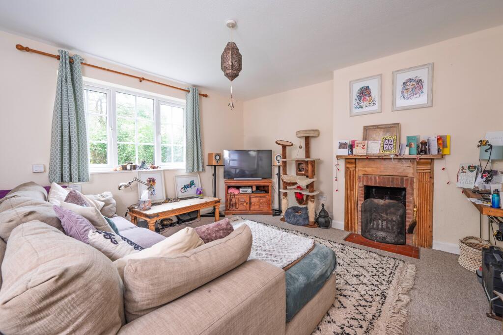 1-4 Greenlands Cottages, Ashorne, Warwick CV35 9AB