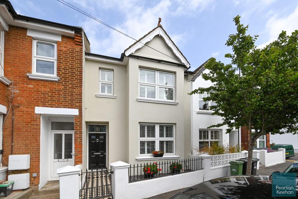 18-stoneham-rd-bn3 (28).jpg