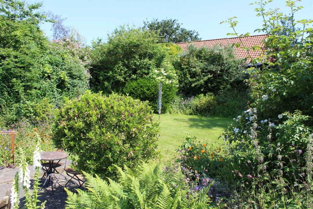 GARDEN