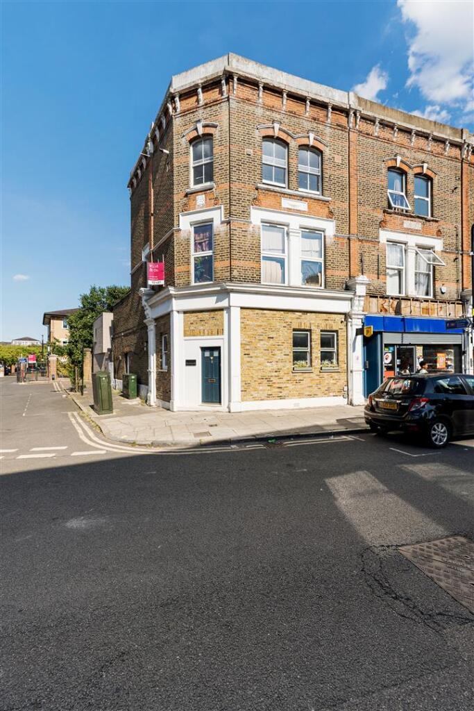 Clarence Road, E5