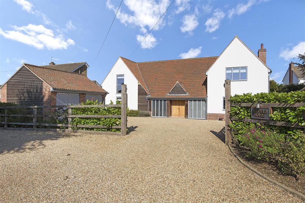 Ashfield House ph01.jpg