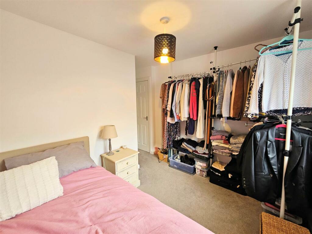 Bedroom 3.jpg