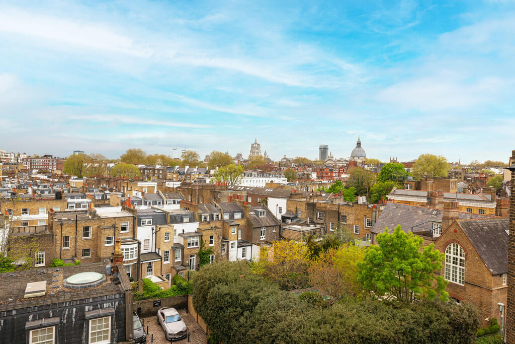 Tff 24 Lennox Gdn...