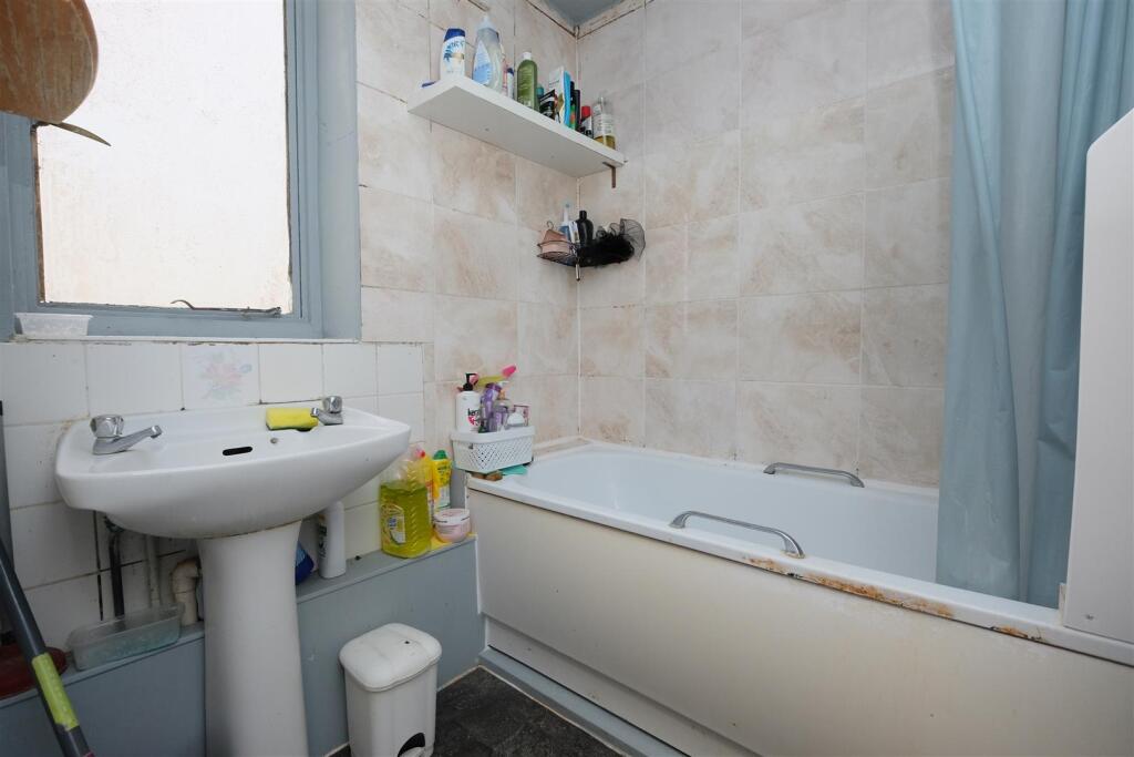 The White Horse, Sandhurst Lane Longhurst Lane, Sa