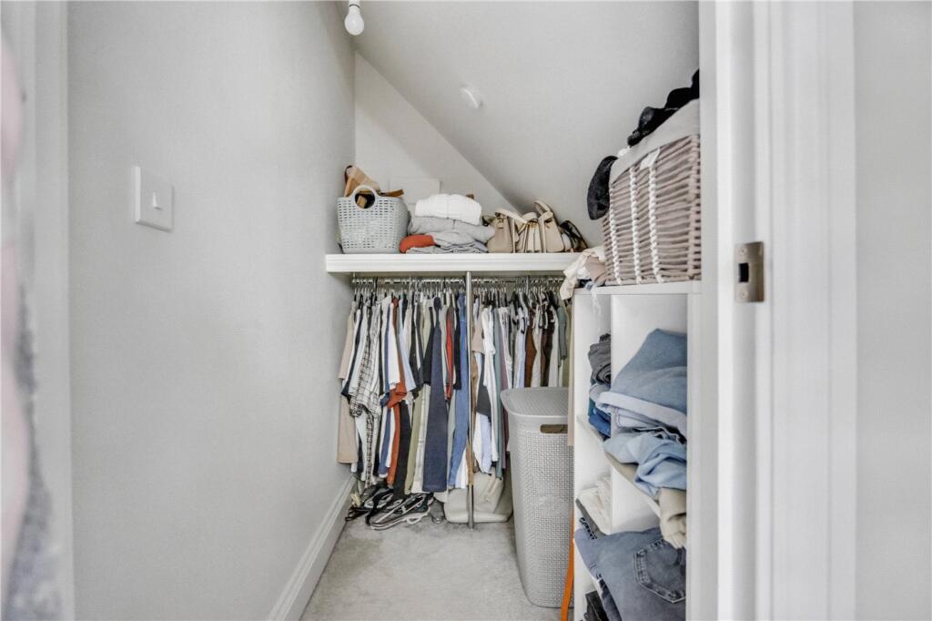 Walk In Wardrobe