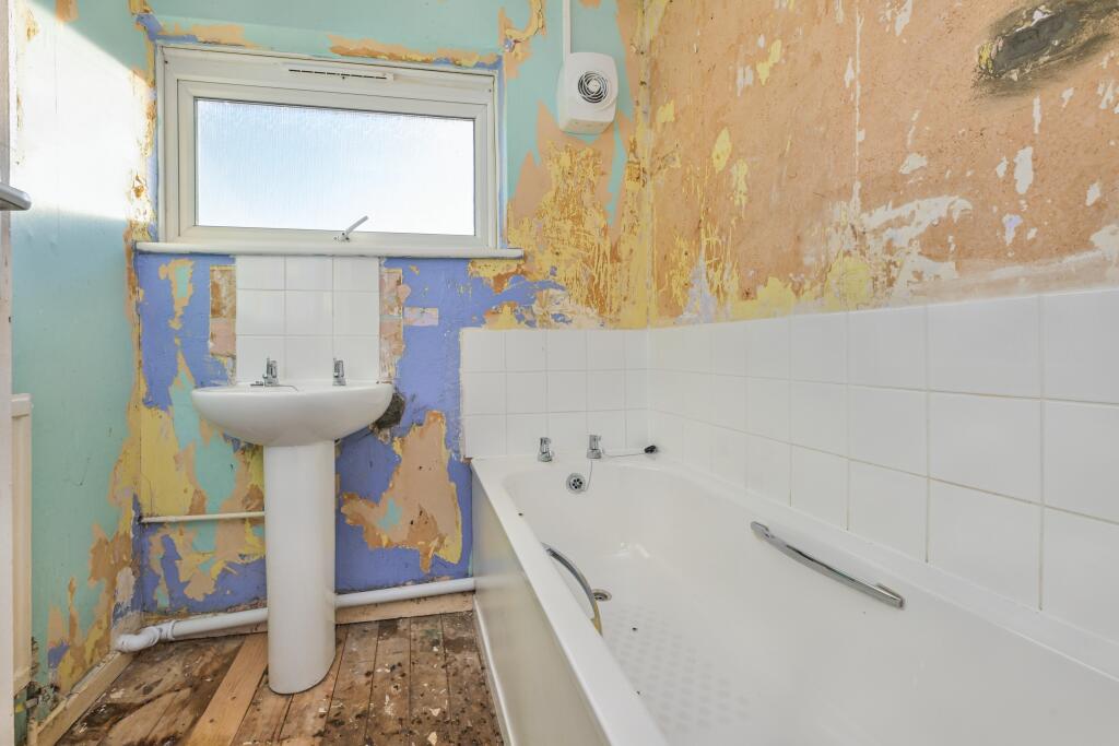 51 Sallowbush Road, Huntingdon, Cambridgeshire PE29 7BE