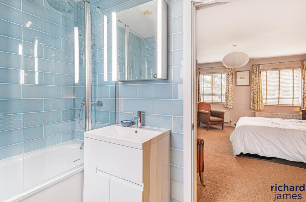 9f59b6b0-253a-41a...