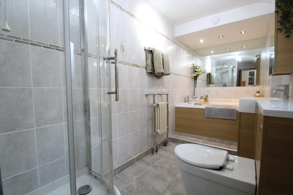 Ground Floor Bathroo