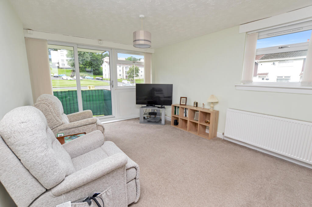 Lounge/ Dining Room