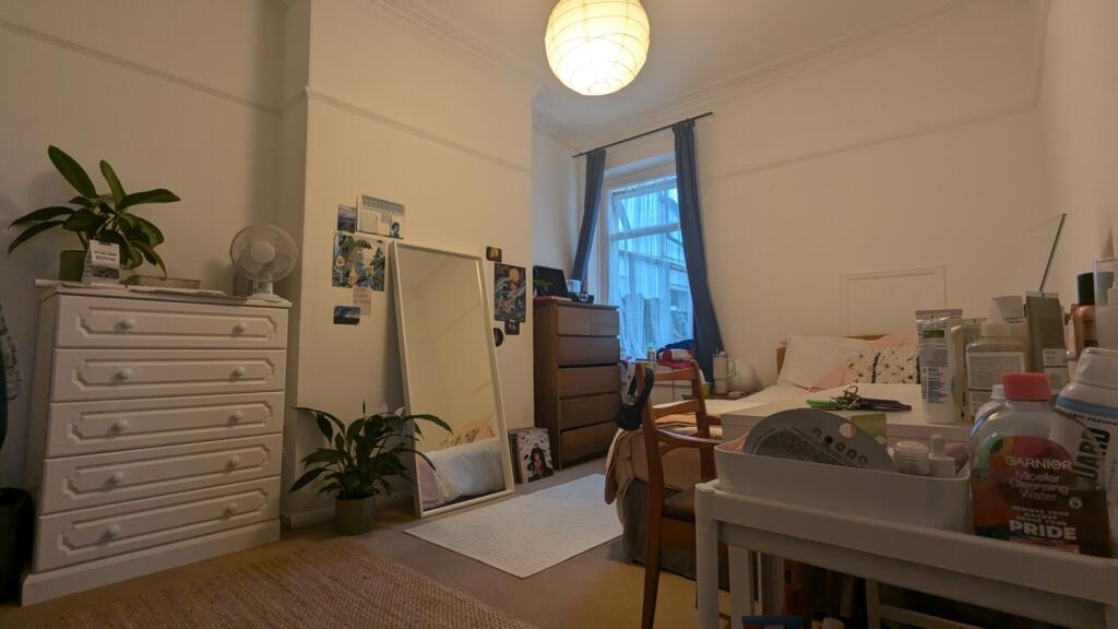 315f5ffa-592d-40ad-b2f9-2432d74509ed-copied-media2