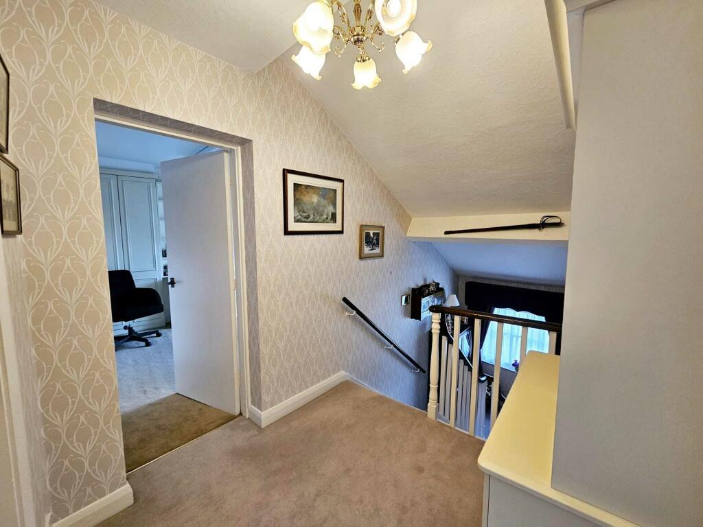 251eb850-bbd6-4829-acea-7c42fedd687c