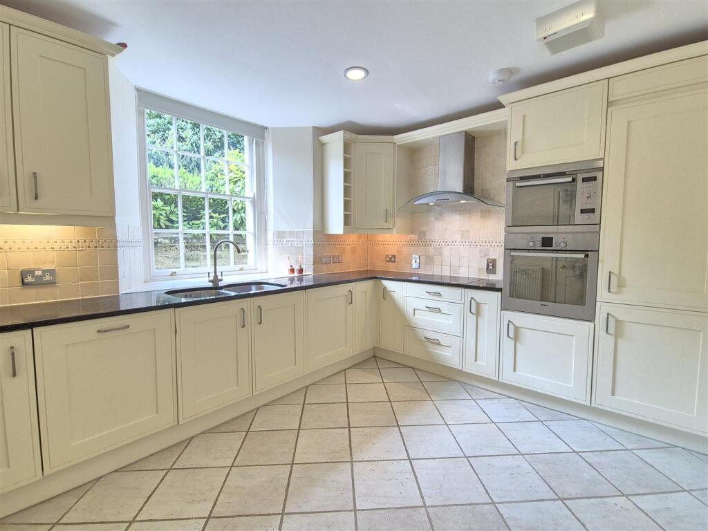 Fitted Kitchen/Diner