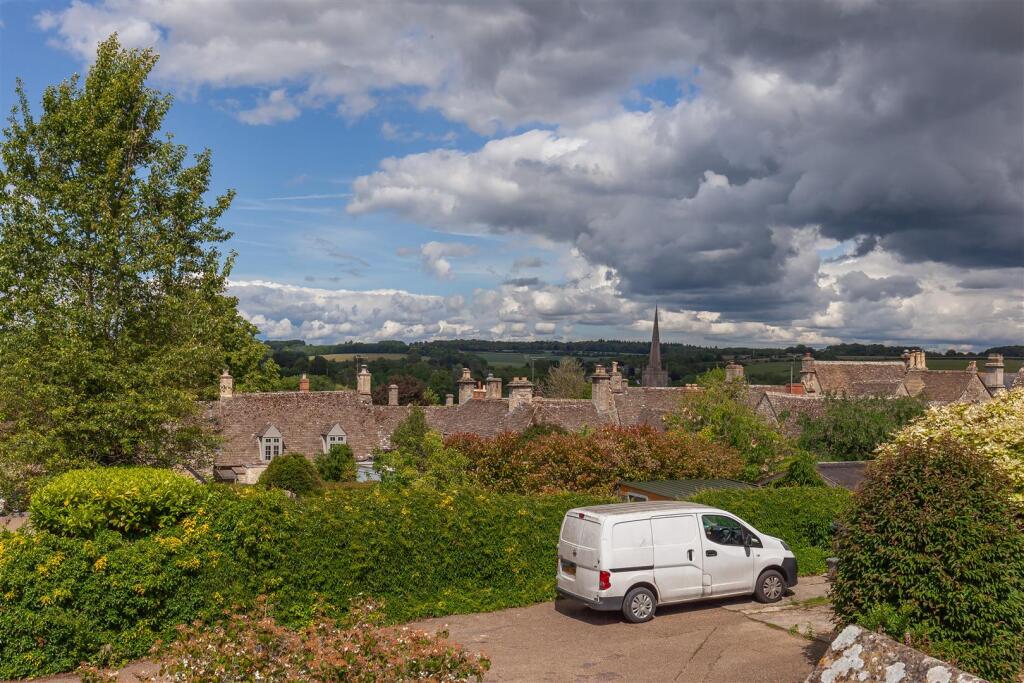 Front View - Burford 2.jpg