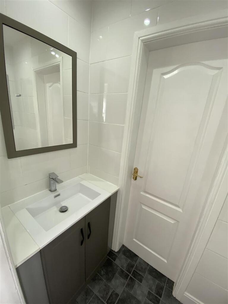 Jack &amp; Jill cloak room: